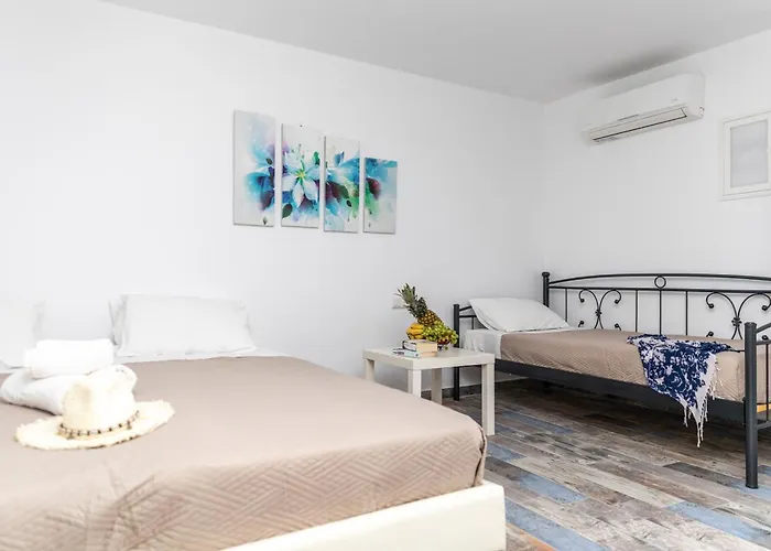 Depis Luxury * Naxos City